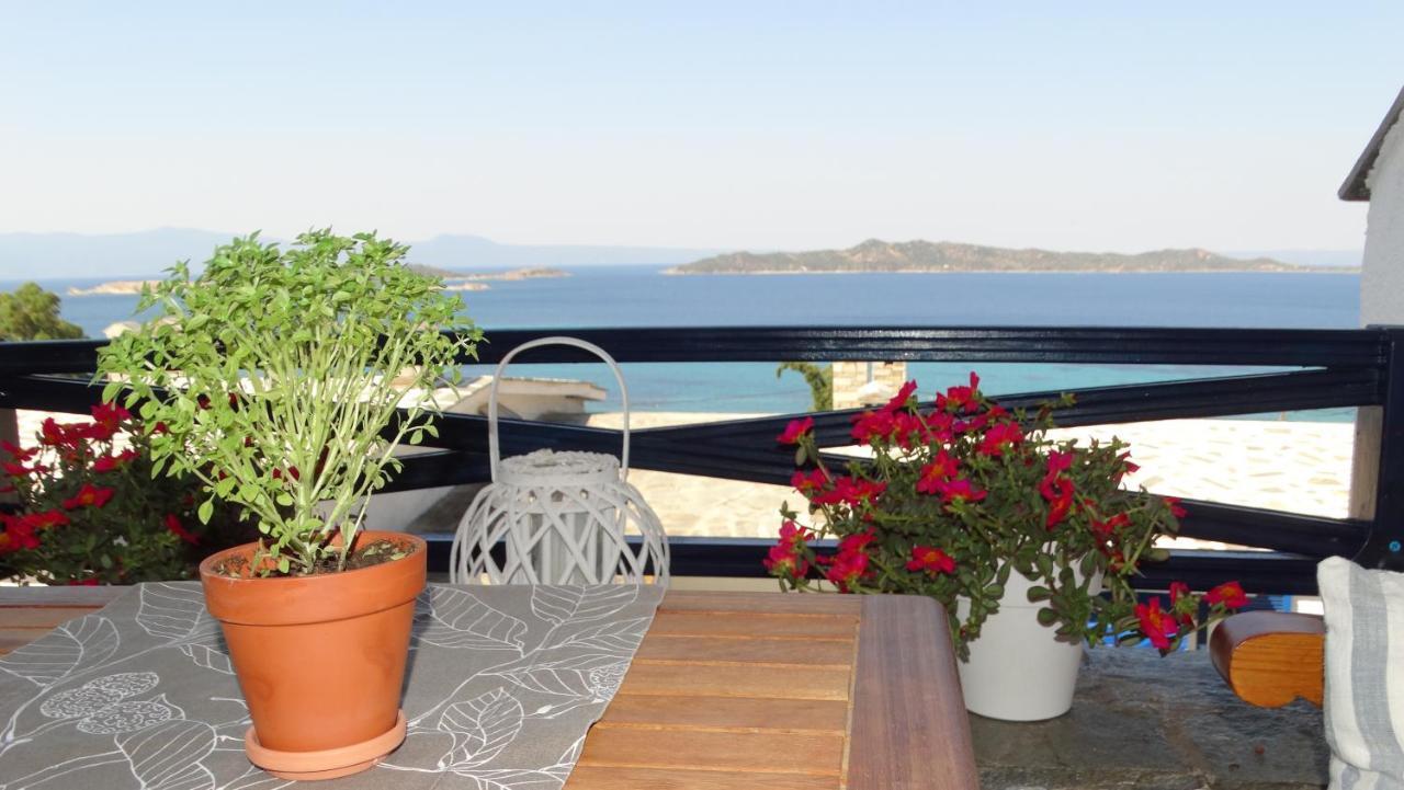 House With Marvelous View Apartman Uranúpoli Kültér fotó